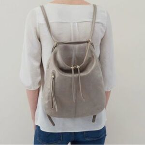 HOBO Merrin taupe Convertible Backpack